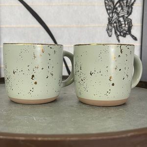 Hearth & Hand with Magnolia Stoneware